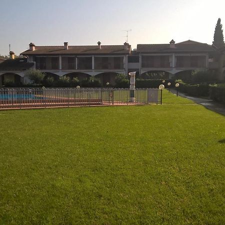 Casa Paradiso Del Garda مانربا ديل جاردا المظهر الخارجي الصورة