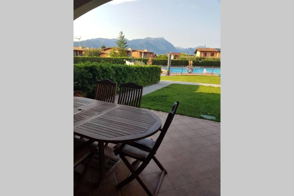 Casa Paradiso Del Garda مانربا ديل جاردا المظهر الخارجي الصورة